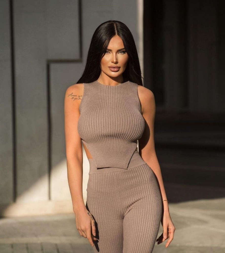 Индивидуалка Карина фото № 2 в городе Зверево