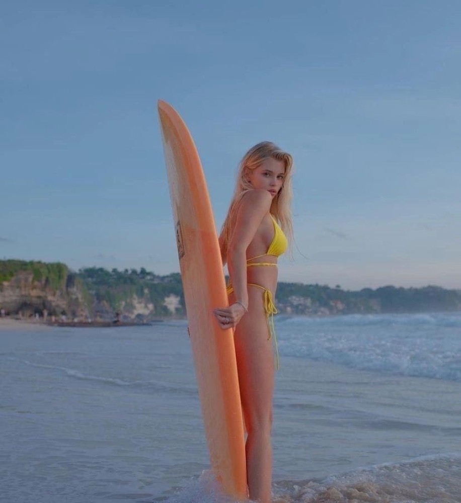 Индивидуалка Оксана фото № 2 в городе Зверево