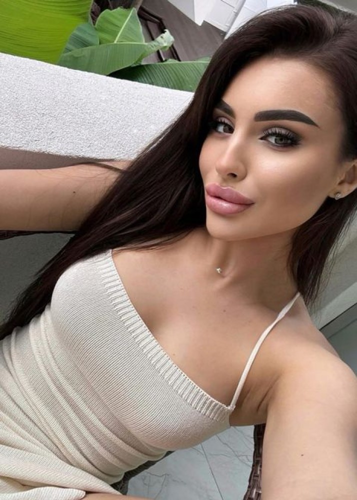 Индивидуалка Арина главное фото в городе Зверево 