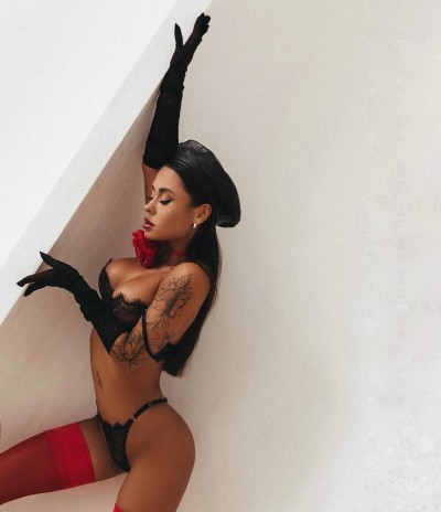 Яна, Г. Зверево