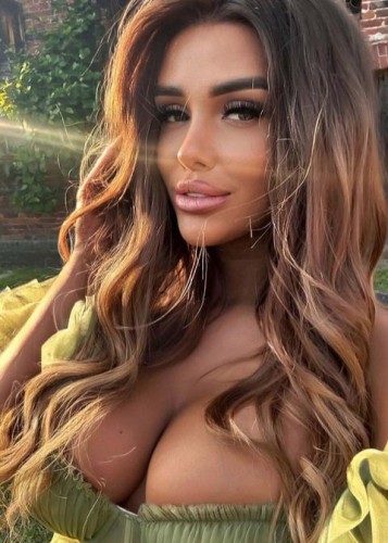 Алина, Г. Зверево