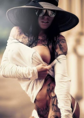 Лора, Г. Зверево