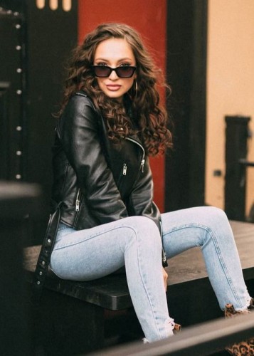 Настя, Г. Зверево