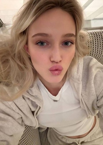 Nika, Г. Зверево